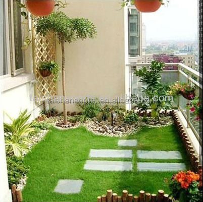 العشب الاصطناعي للملاعب 40 ملم مع Dtex 11600 و 18900 كثافة تستخدم لتزيين المناظر الطبيعية