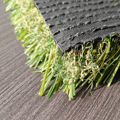 35 ملم ارتفاع كومة 11200 Dtex متعددة الأغراض المناظر الطبيعية الاصطناعية الخضراء العشب للزينة في الهواء الطلق والترفيه