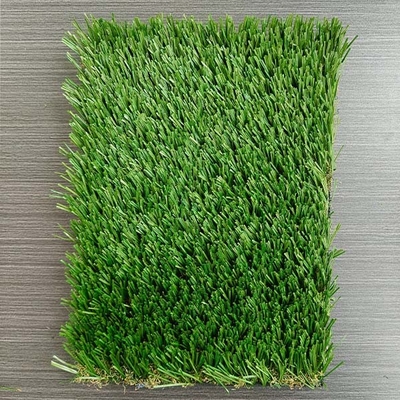 40mm 14600 Dtex المناظر الطبيعية الزائفة العشب الخضراء الاصطناعية مع ثقوب الصرف الصحي و PU الملصق