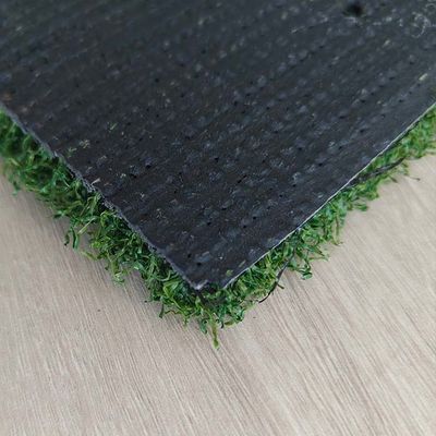 العشب الاصطناعي ذو الكثافة العالية 18 ملم ارتفاع الكومة للجولف مع مقاومة للاستعمال للدورات المهنية