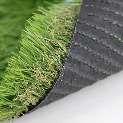 عشب اصطناعي من 40 ملم عالية الكثافة عالية Dtex مزيف Astro Turf SBR Latex Composite PP
