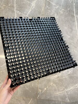 30mm Thickness Plastic Material Drainage Board Laying Under Landscape Artificial Grass